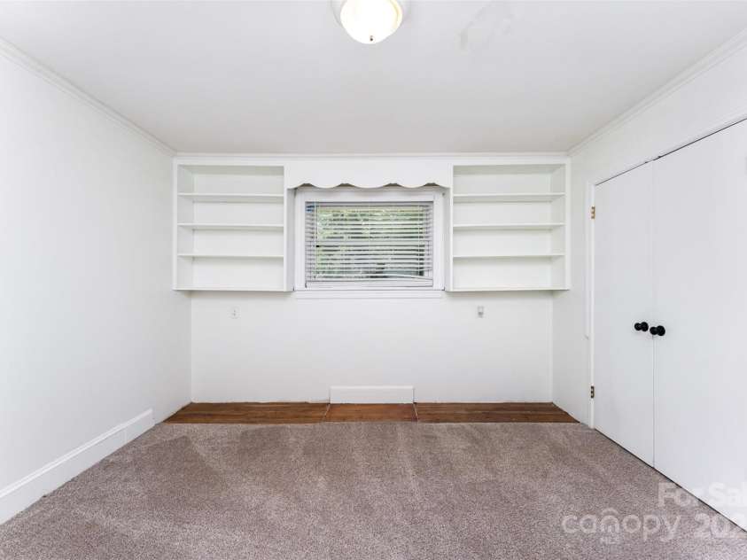 401 Dakota Street, Kannapolis, NC 28083.  MLS# CAR4234631, YatesRealty ID 5968. 