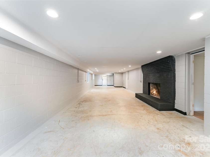 401 Dakota Street, Kannapolis, NC 28083.  MLS# CAR4234631, YatesRealty ID 5968. Basement