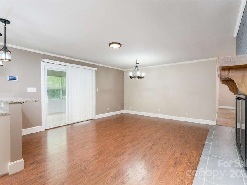 401 Dakota Street, Kannapolis, NC 28083.  MLS# CAR4234631, YatesRealty ID 5968. Dining Room