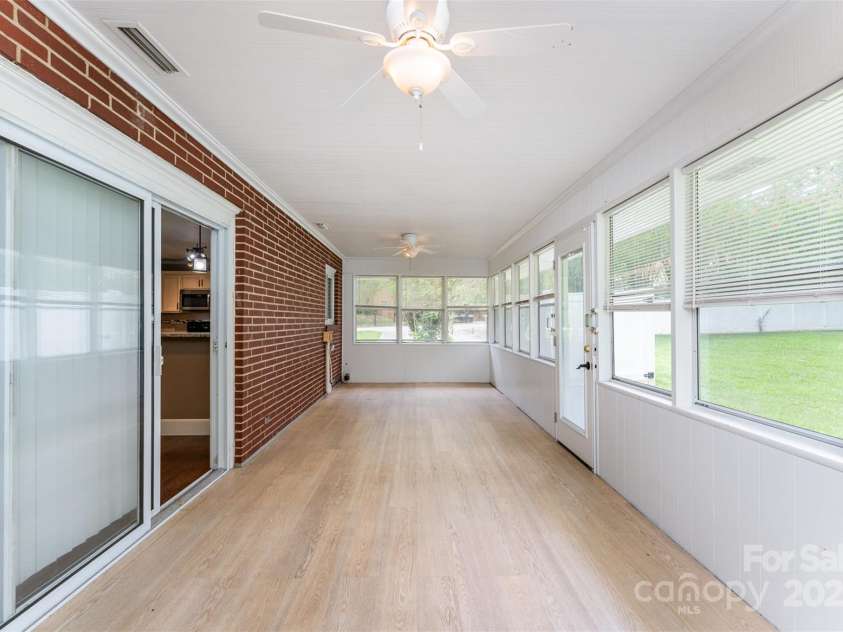 401 Dakota Street, Kannapolis, NC 28083.  MLS# CAR4234631, YatesRealty ID 5968. Sunroom!