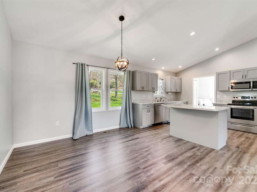 2349 East Fork Road, Sylva, NC 28779.  MLS# CAR4246226, YatesRealty ID 5969. 