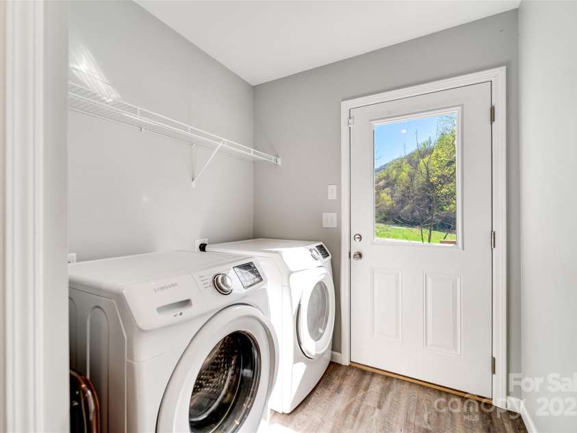 2349 East Fork Road, Sylva, NC 28779.  MLS# CAR4246226, YatesRealty ID 5969. 