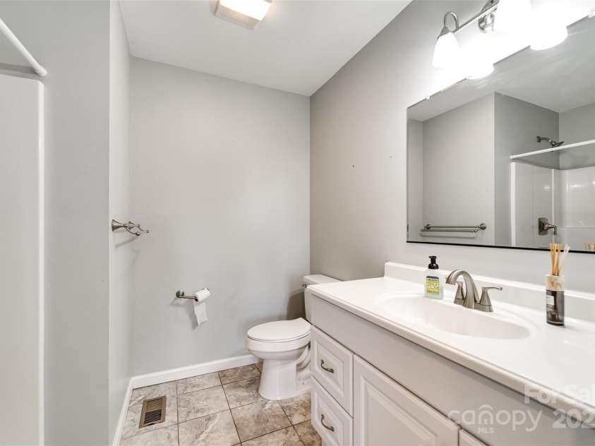 2349 East Fork Road, Sylva, NC 28779.  MLS# CAR4246226, YatesRealty ID 5969. 