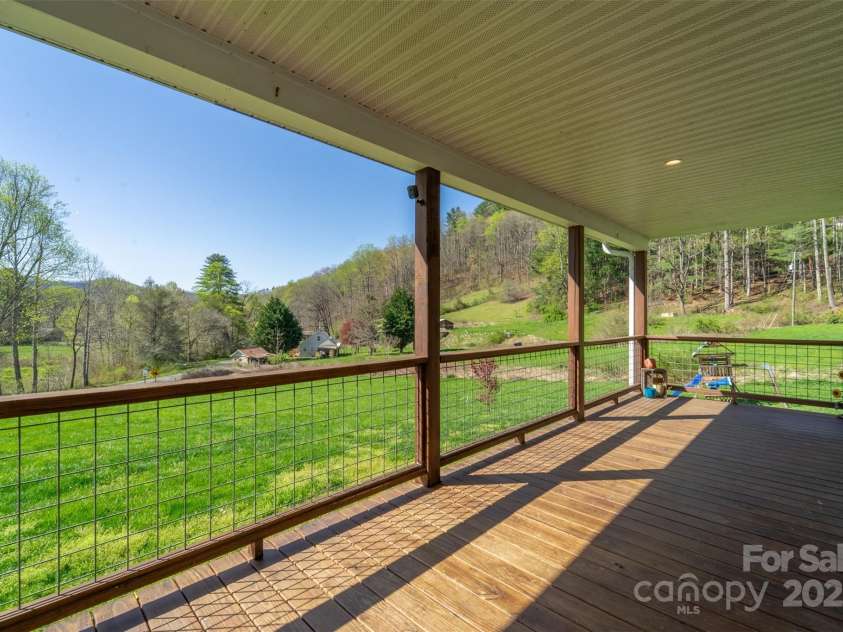 2349 East Fork Road, Sylva, NC 28779.  MLS# CAR4246226, YatesRealty ID 5969. 