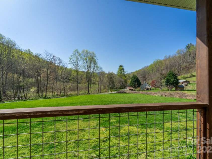 2349 East Fork Road, Sylva, NC 28779.  MLS# CAR4246226, YatesRealty ID 5969. 