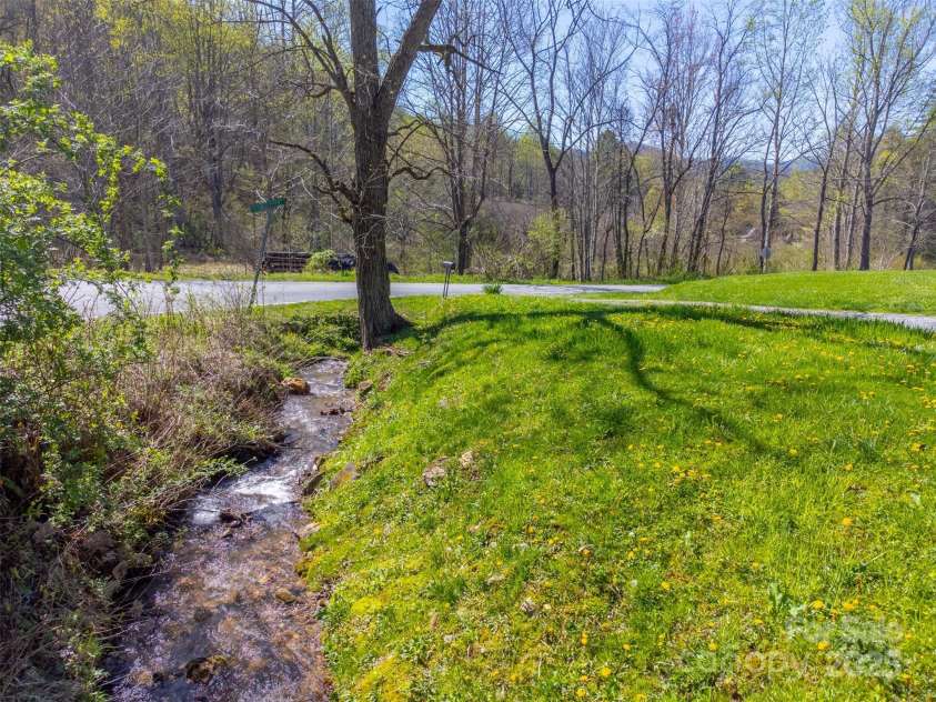 2349 East Fork Road, Sylva, NC 28779.  MLS# CAR4246226, YatesRealty ID 5969. 