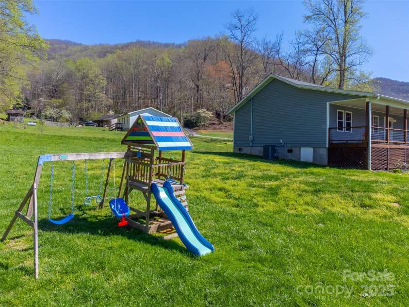 2349 East Fork Road, Sylva, NC 28779.  MLS# CAR4246226, YatesRealty ID 5969. 