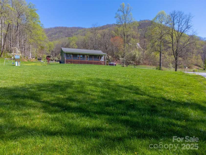 2349 East Fork Road, Sylva, NC 28779.  MLS# CAR4246226, YatesRealty ID 5969. 