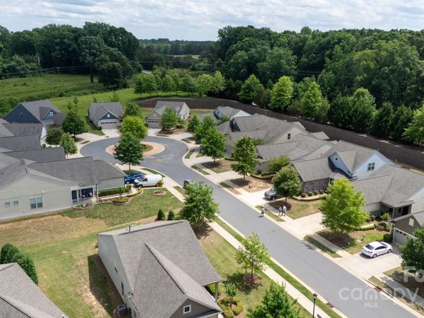 238 Cherrytree Drive, Fort Mill, SC 29715.  MLS# CAR4263400, YatesRealty ID 5969. 