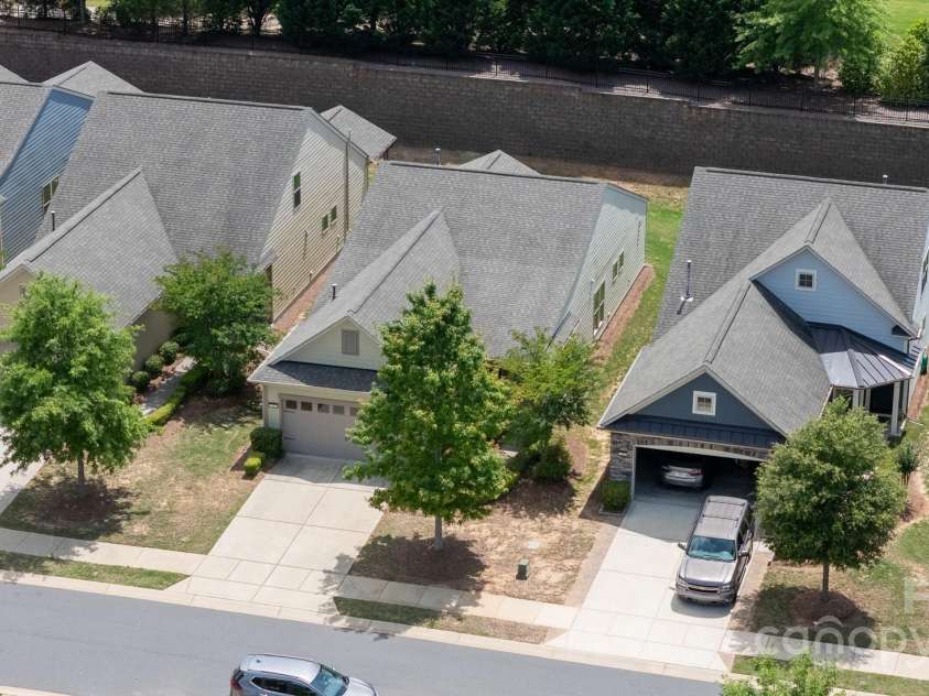 238 Cherrytree Drive, Fort Mill, SC 29715.  MLS# CAR4263400, YatesRealty ID 5969. 
