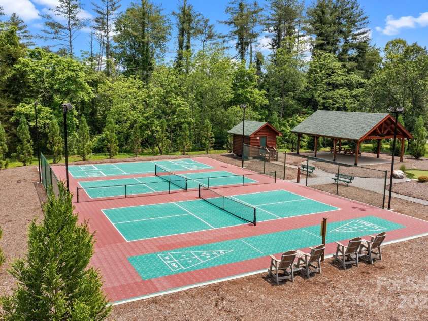 5360 Low Country Road, Lenoir, NC 28645.  MLS# CAR4252044, YatesRealty ID 597. Community Rec area including pickleball courts, shuffle board, mini putting green and pavilion