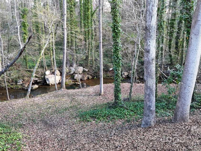 116 Jonas Drive, Lincolnton, NC 28092.  MLS# CAR4238345, YatesRealty ID 5970. 