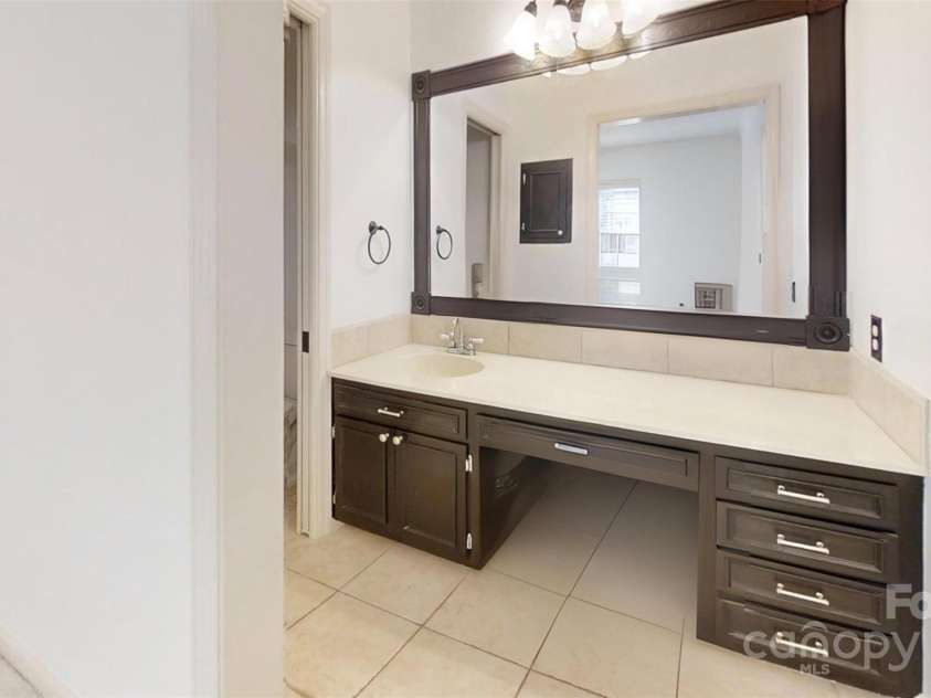 116 Jonas Drive, Lincolnton, NC 28092.  MLS# CAR4238345, YatesRealty ID 5970. 