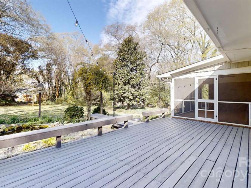 116 Jonas Drive, Lincolnton, NC 28092.  MLS# CAR4238345, YatesRealty ID 5970. 