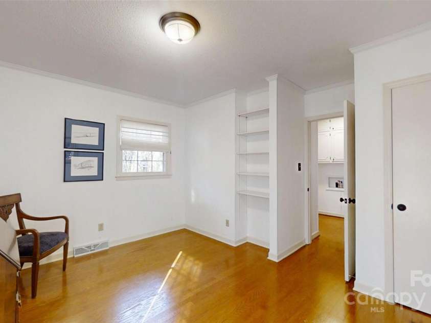 116 Jonas Drive, Lincolnton, NC 28092.  MLS# CAR4238345, YatesRealty ID 5970. 