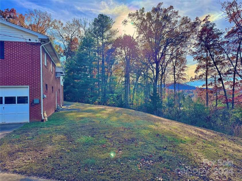 5746 Hardy Duckworth Road, Morganton, NC 28655.  MLS# CAR4204465, YatesRealty ID 5971. 