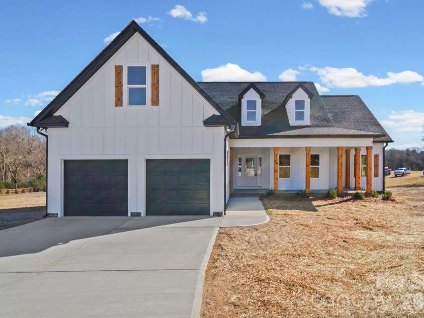 4106 New Salem Road, Marshville, NC 28103.  MLS# CAR4331810, YatesRealty ID 5972. 
