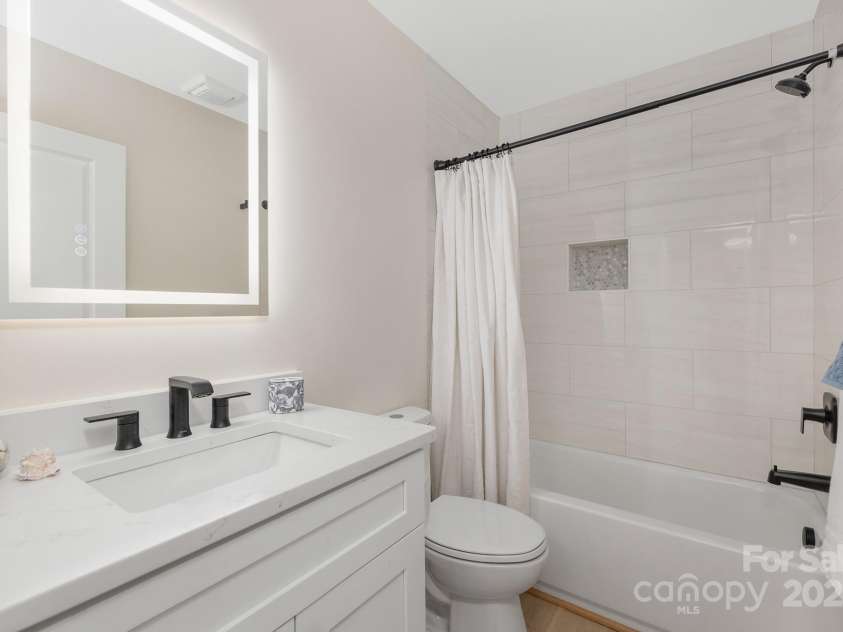 8260 Blades Trail, Denver, NC 28037.  MLS# CAR4213347, YatesRealty ID 5972. 