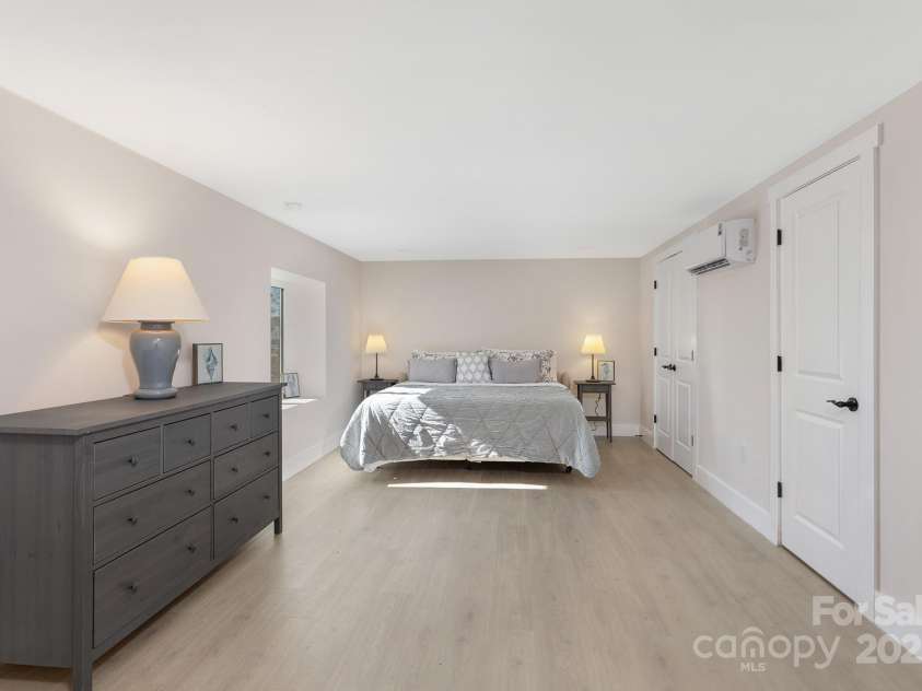 8260 Blades Trail, Denver, NC 28037.  MLS# CAR4213347, YatesRealty ID 5972. 