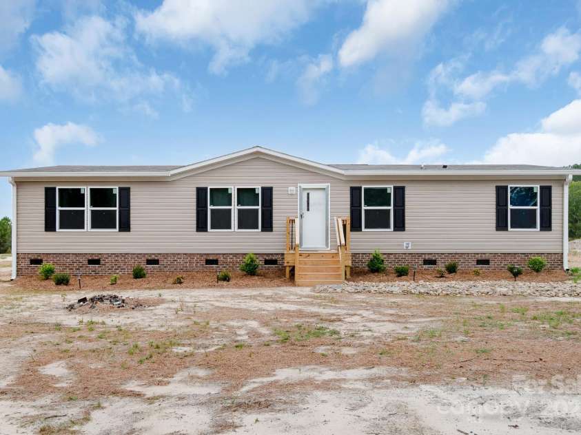 5263 RALEYS MILL Road, Bethune, SC 29009.  MLS# CAR4311506, YatesRealty ID 5974. 