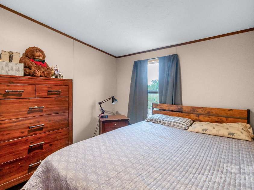 5263 RALEYS MILL Road, Bethune, SC 29009.  MLS# CAR4311506, YatesRealty ID 5974. 