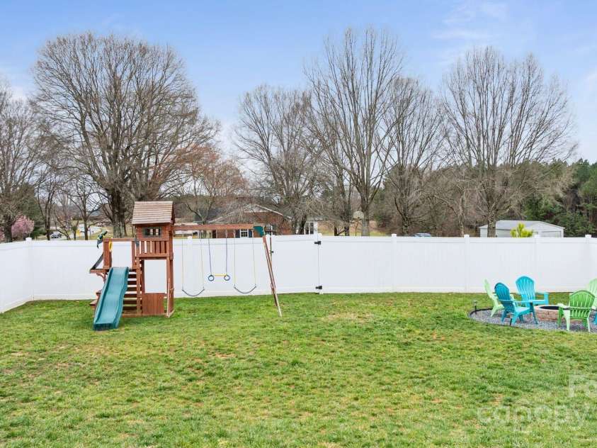 2766 Sherrills Stream Drive, Sherrills Ford, NC 28673.  MLS# CAR4237314, YatesRealty ID 5975. Backyard