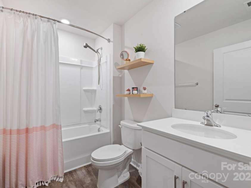 2766 Sherrills Stream Drive, Sherrills Ford, NC 28673.  MLS# CAR4237314, YatesRealty ID 5975. Full Hall Bath