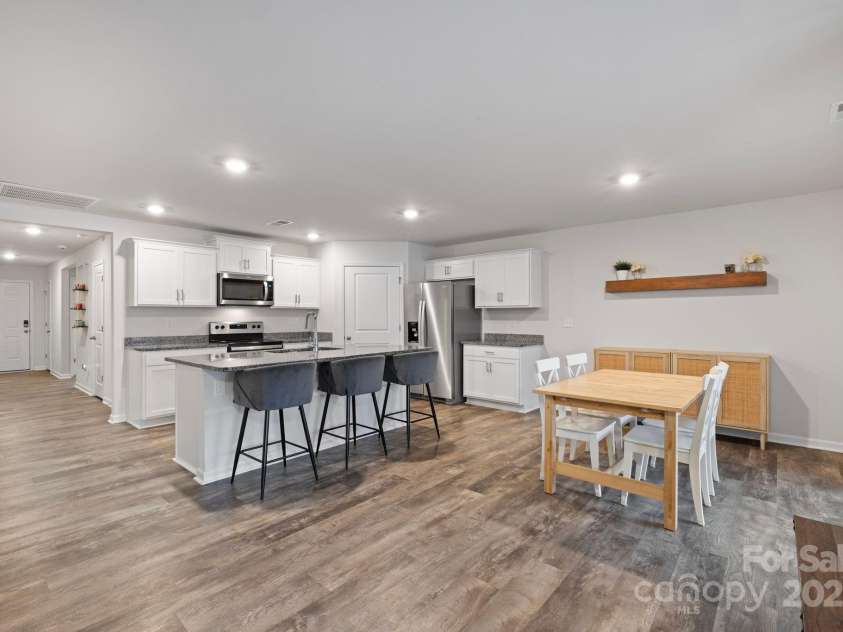 2766 Sherrills Stream Drive, Sherrills Ford, NC 28673.  MLS# CAR4237314, YatesRealty ID 5975. Kitchen