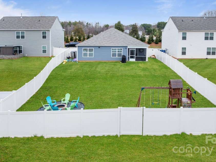 2766 Sherrills Stream Drive, Sherrills Ford, NC 28673.  MLS# CAR4237314, YatesRealty ID 5975. Rear Elevation