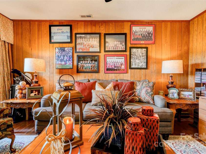 316 Country Club Acres None, Shelby, NC 28150.  MLS# CAR4244024, YatesRealty ID 5976. Bedroom 5