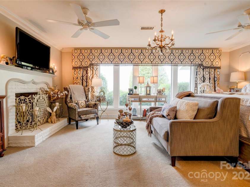 316 Country Club Acres None, Shelby, NC 28150.  MLS# CAR4244024, YatesRealty ID 5976. Primary Bedroom