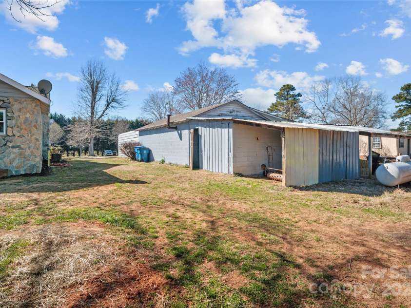 1953 Big Island Road, Rutherfordton, NC 28139.  MLS# CAR4317755, YatesRealty ID 5977. 