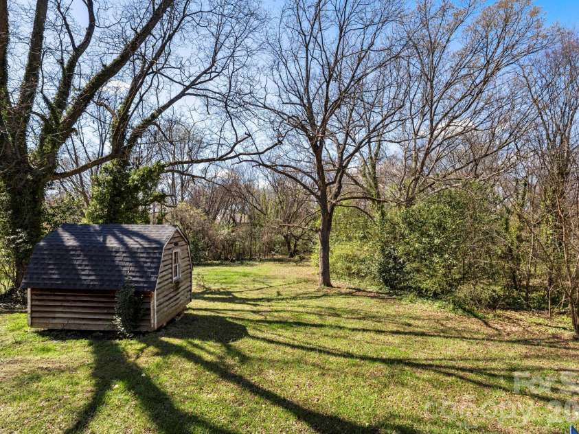 19705 Ferry Street, Cornelius, NC 28031.  MLS# CAR4356618, YatesRealty ID 5977. 