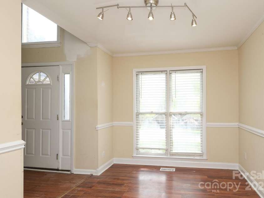 1121 Thoroughbred Place, Concord, NC 28027.  MLS# CAR4246454, YatesRealty ID 5978. 