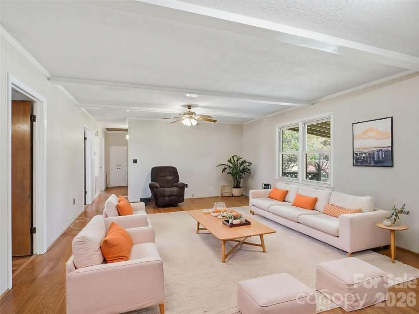 400 Pitts School Road, Concord, NC 28027.  MLS# CAR4359279, YatesRealty ID 5979. 