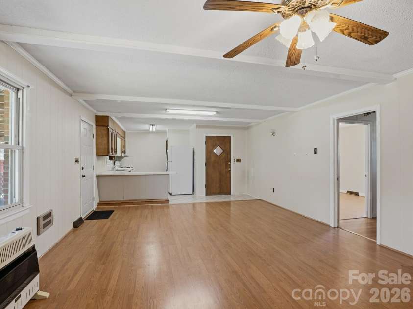 400 Pitts School Road, Concord, NC 28027.  MLS# CAR4359279, YatesRealty ID 5979. 