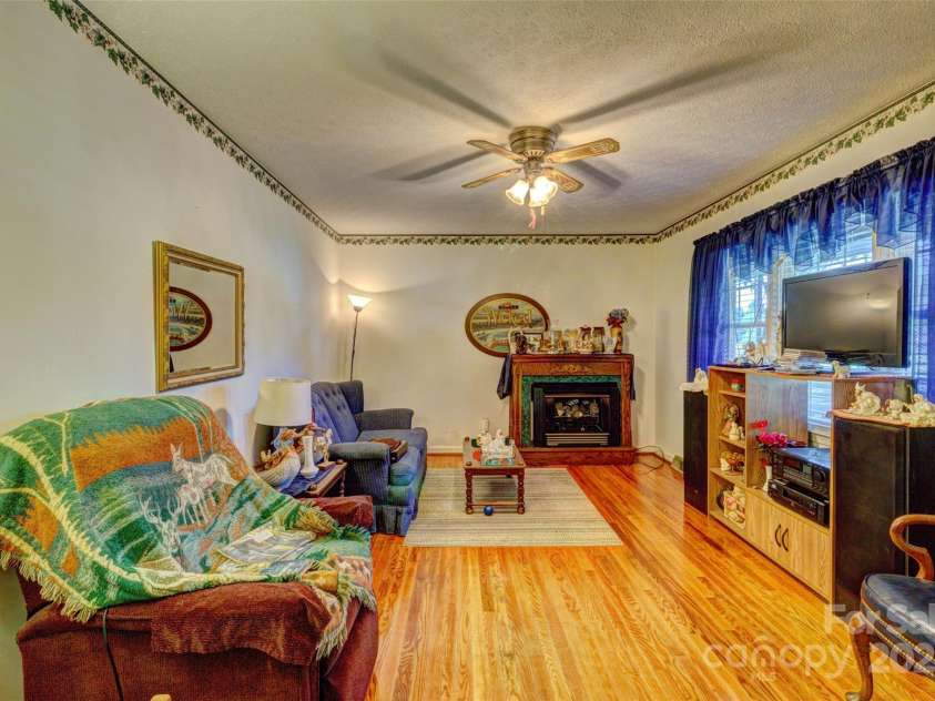 1210 Belwood Lawndale Road, Lawndale, NC 28090.  MLS# CAR4305283, YatesRealty ID 598. 