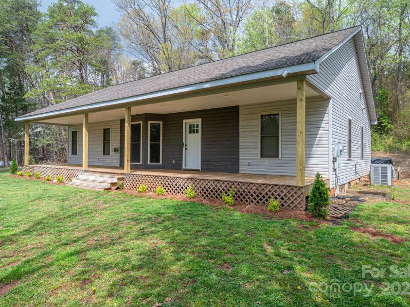 3880 Scronce Road, Vale, NC 28168.  MLS# CAR4231780, YatesRealty ID 5980. 