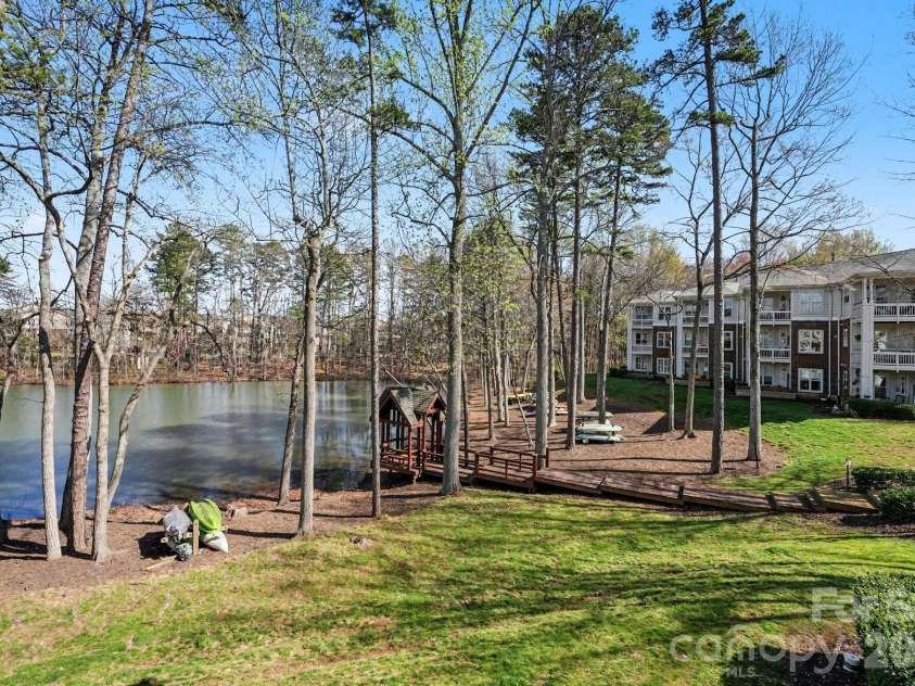 921 Northeast Drive, Davidson, NC 28036.  MLS# CAR4351410, YatesRealty ID 5982. 