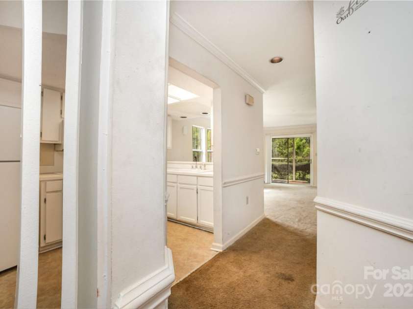 5301 Amity Springs Drive, Charlotte, NC 28212.  MLS# CAR4239401, YatesRealty ID 5983. 