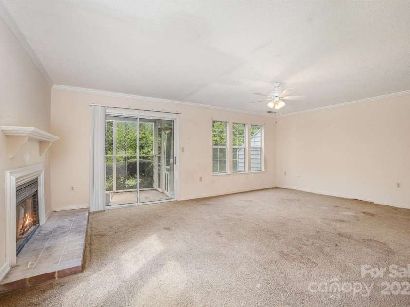 5301 Amity Springs Drive, Charlotte, NC 28212.  MLS# CAR4239401, YatesRealty ID 5983. 