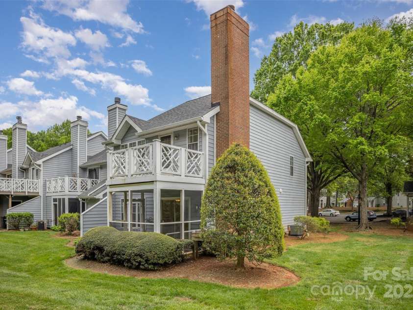 5301 Amity Springs Drive, Charlotte, NC 28212.  MLS# CAR4239401, YatesRealty ID 5983. 