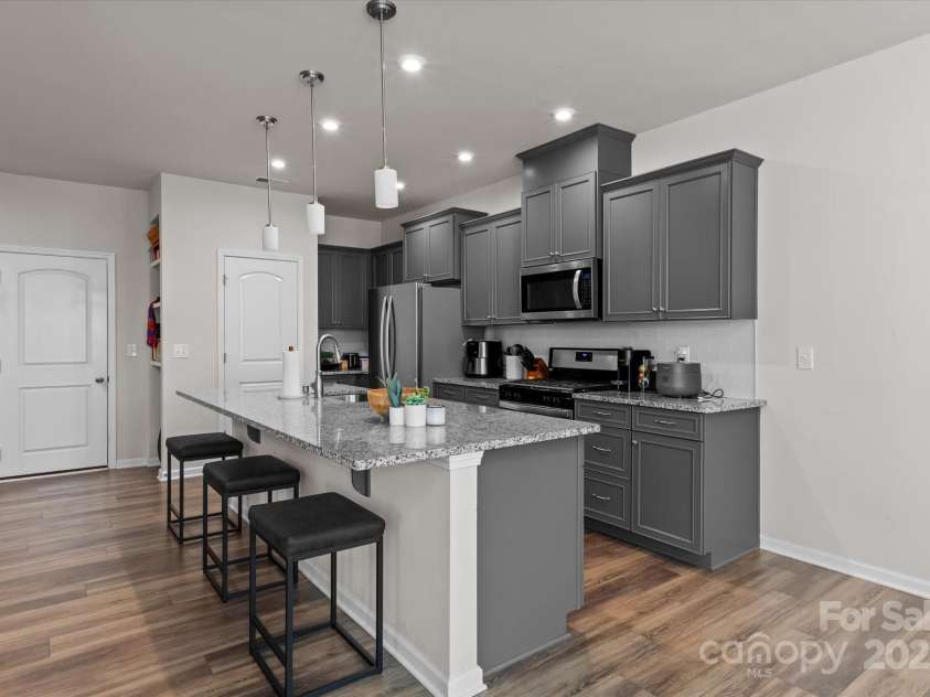 1564 Galloway Road, Charlotte, NC 28262.  MLS# CAR4319552, YatesRealty ID 5985. 