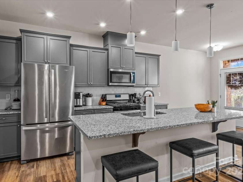 1564 Galloway Road, Charlotte, NC 28262.  MLS# CAR4319552, YatesRealty ID 5985. 