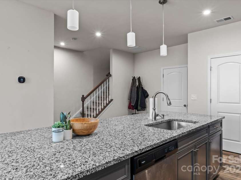 1564 Galloway Road, Charlotte, NC 28262.  MLS# CAR4319552, YatesRealty ID 5985. 