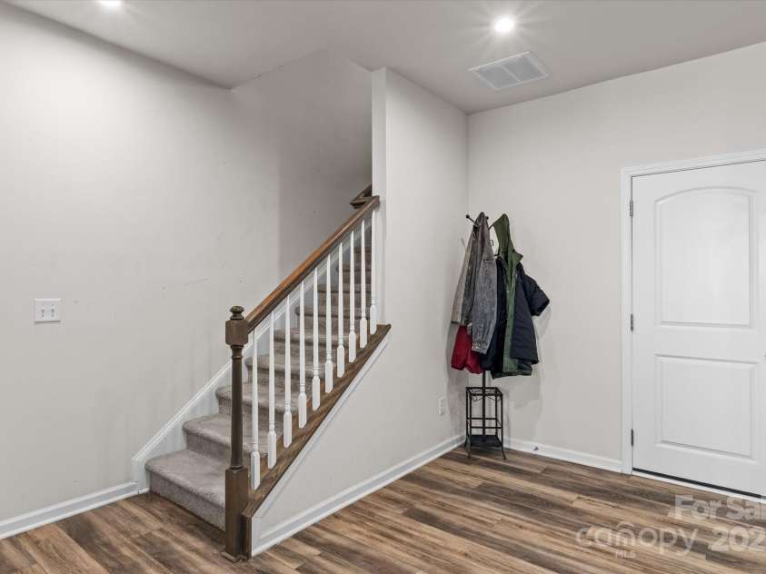 1564 Galloway Road, Charlotte, NC 28262.  MLS# CAR4319552, YatesRealty ID 5985. 
