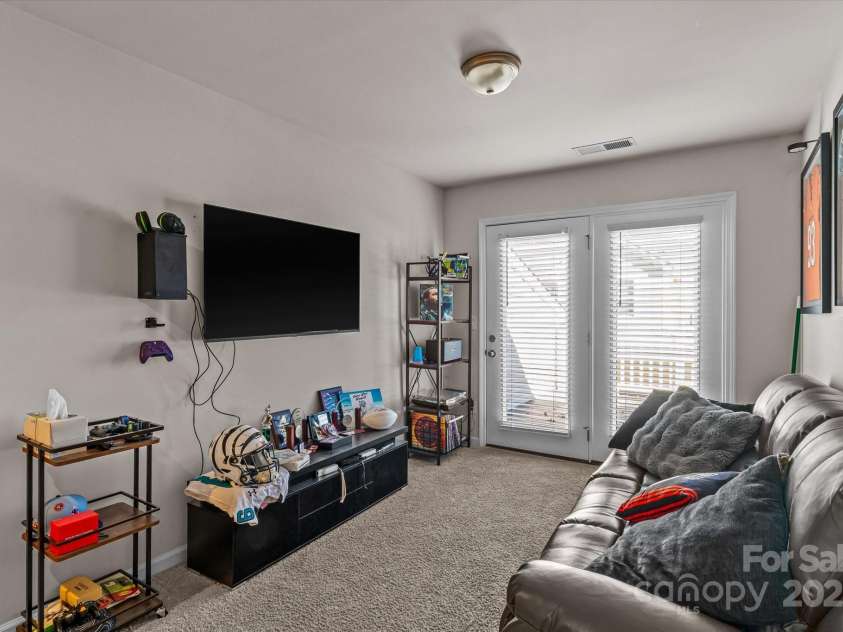 1564 Galloway Road, Charlotte, NC 28262.  MLS# CAR4319552, YatesRealty ID 5985. 