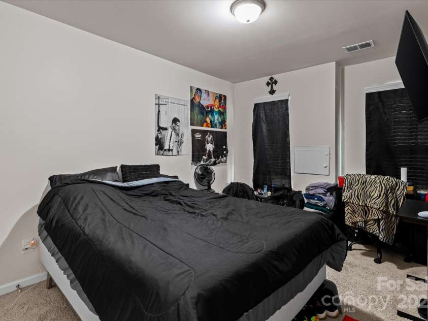 1564 Galloway Road, Charlotte, NC 28262.  MLS# CAR4319552, YatesRealty ID 5985. 