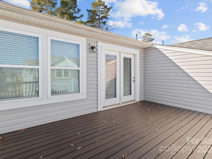 1564 Galloway Road, Charlotte, NC 28262.  MLS# CAR4319552, YatesRealty ID 5985. 
