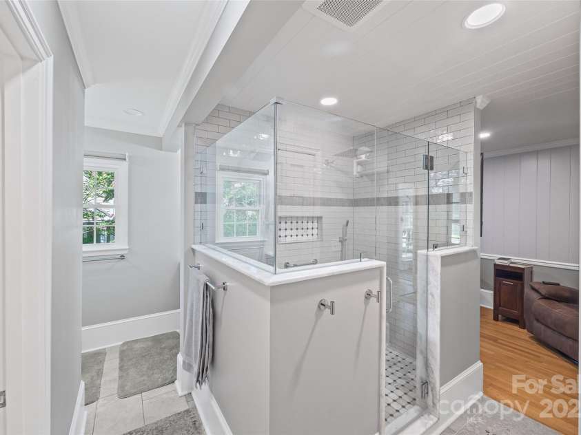 811 Myrtle Drive, Rock Hill, SC 29730.  MLS# CAR4332484, YatesRealty ID 5987. 